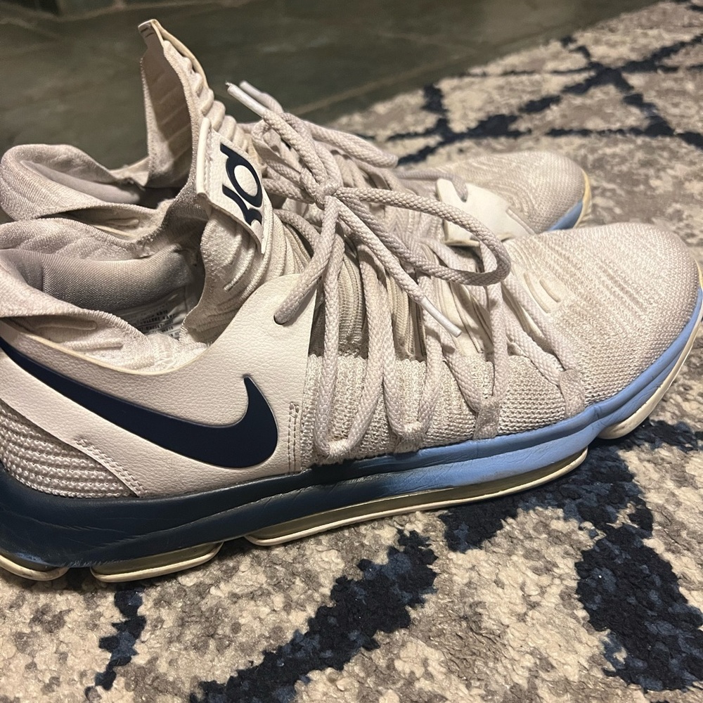 Villanova Kevin Durant Basketball Shoes